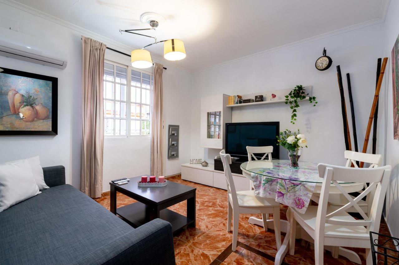 Holi-rent Miraflores Apartamento Sevilla