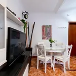 Holi-Rent Miraflores